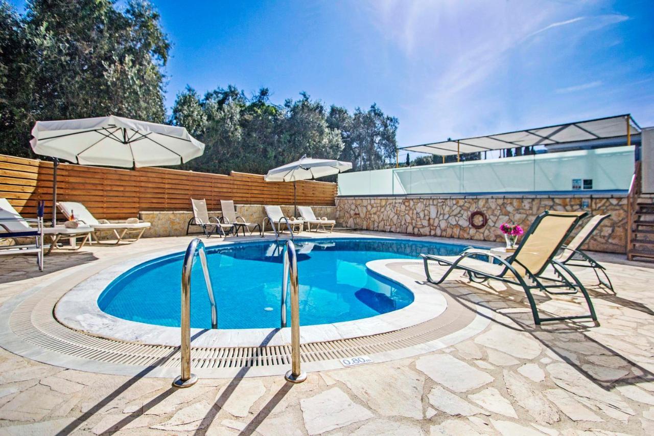 Lea Family Resort Кассиопи Экстерьер фото