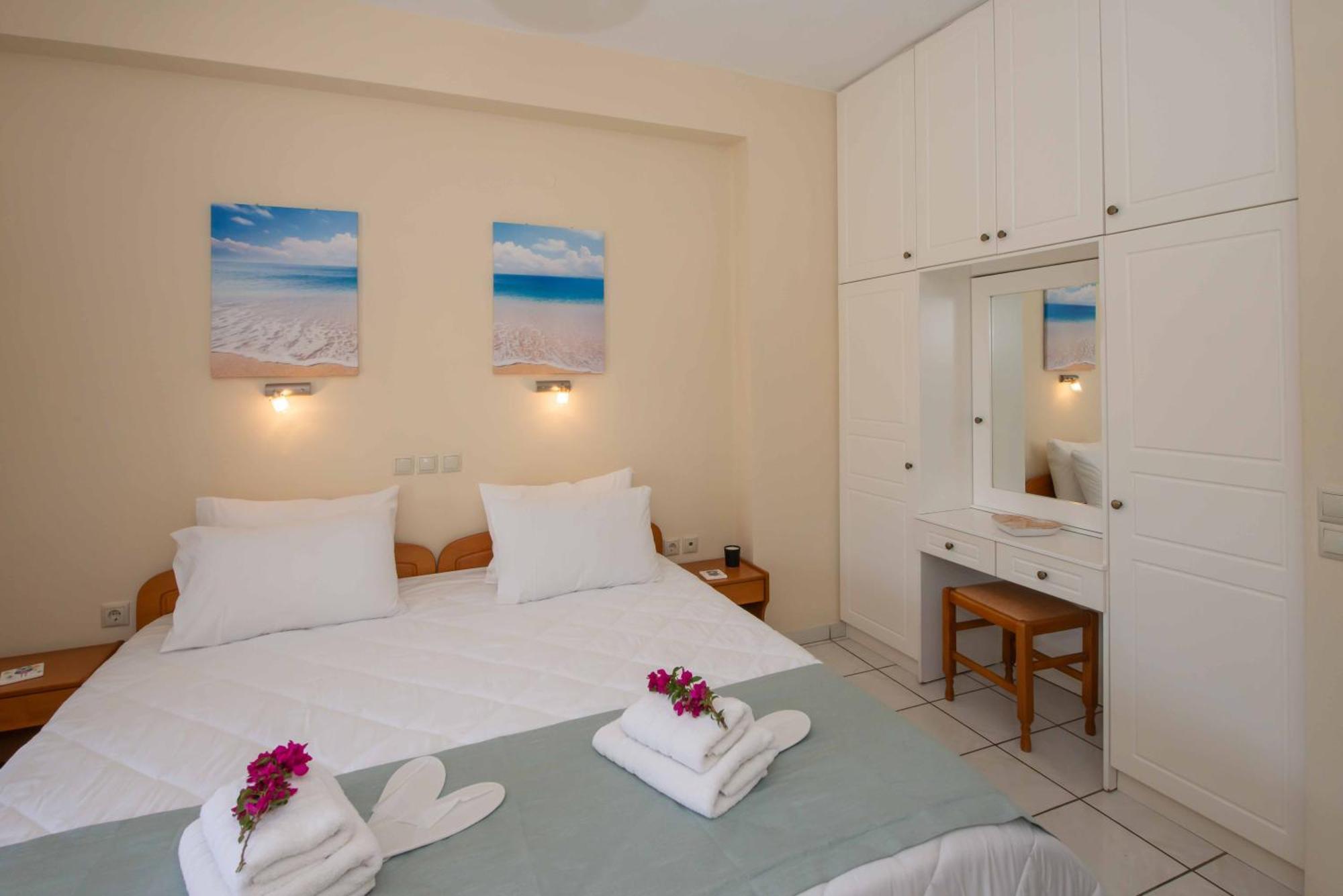 Lea Family Resort Кассиопи Экстерьер фото