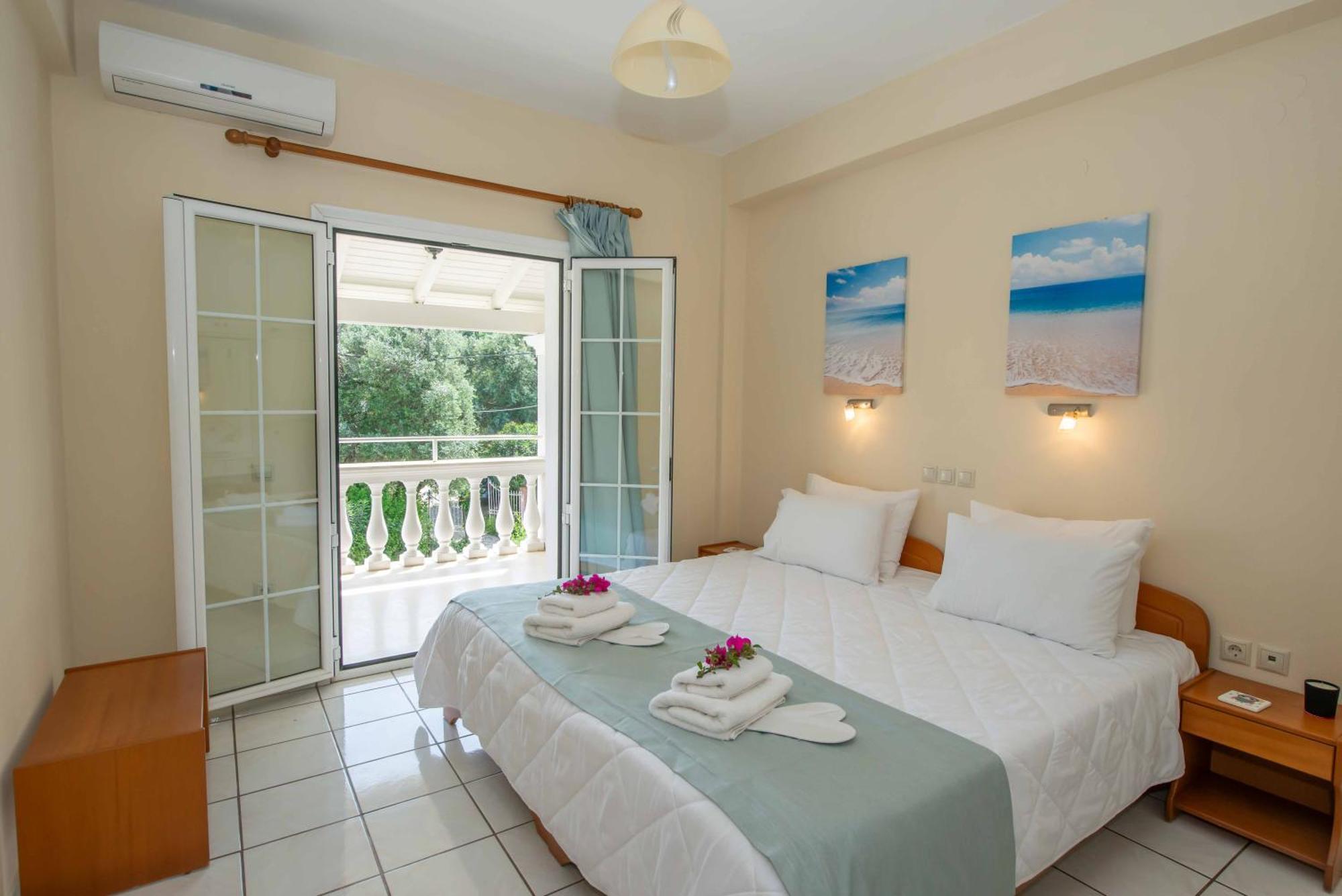 Lea Family Resort Кассиопи Экстерьер фото