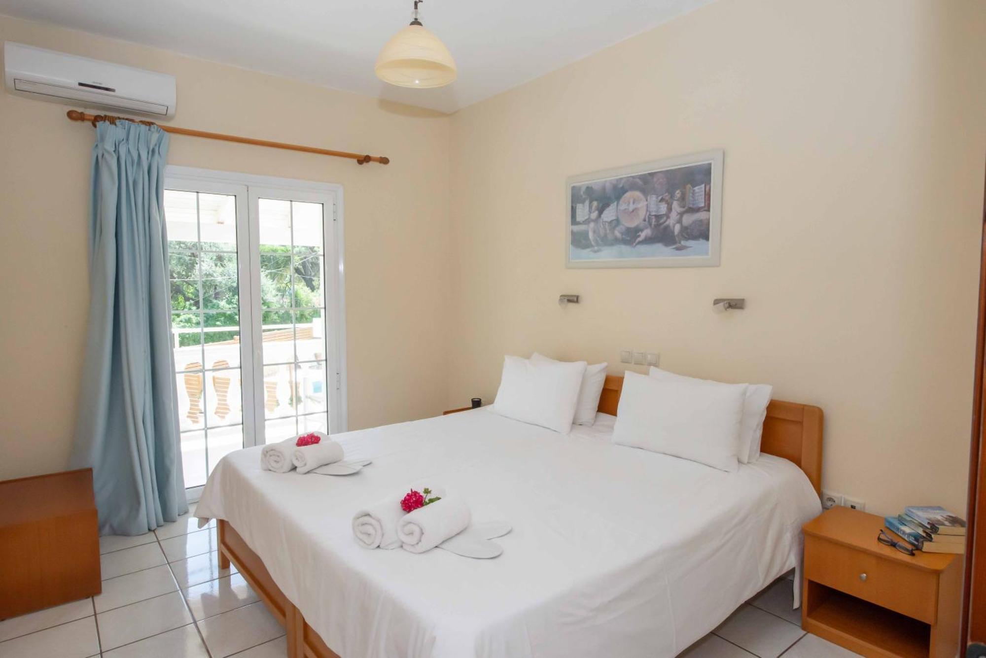 Lea Family Resort Кассиопи Экстерьер фото